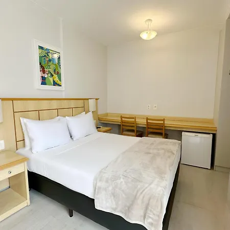 Hotel Monte Alegre-3